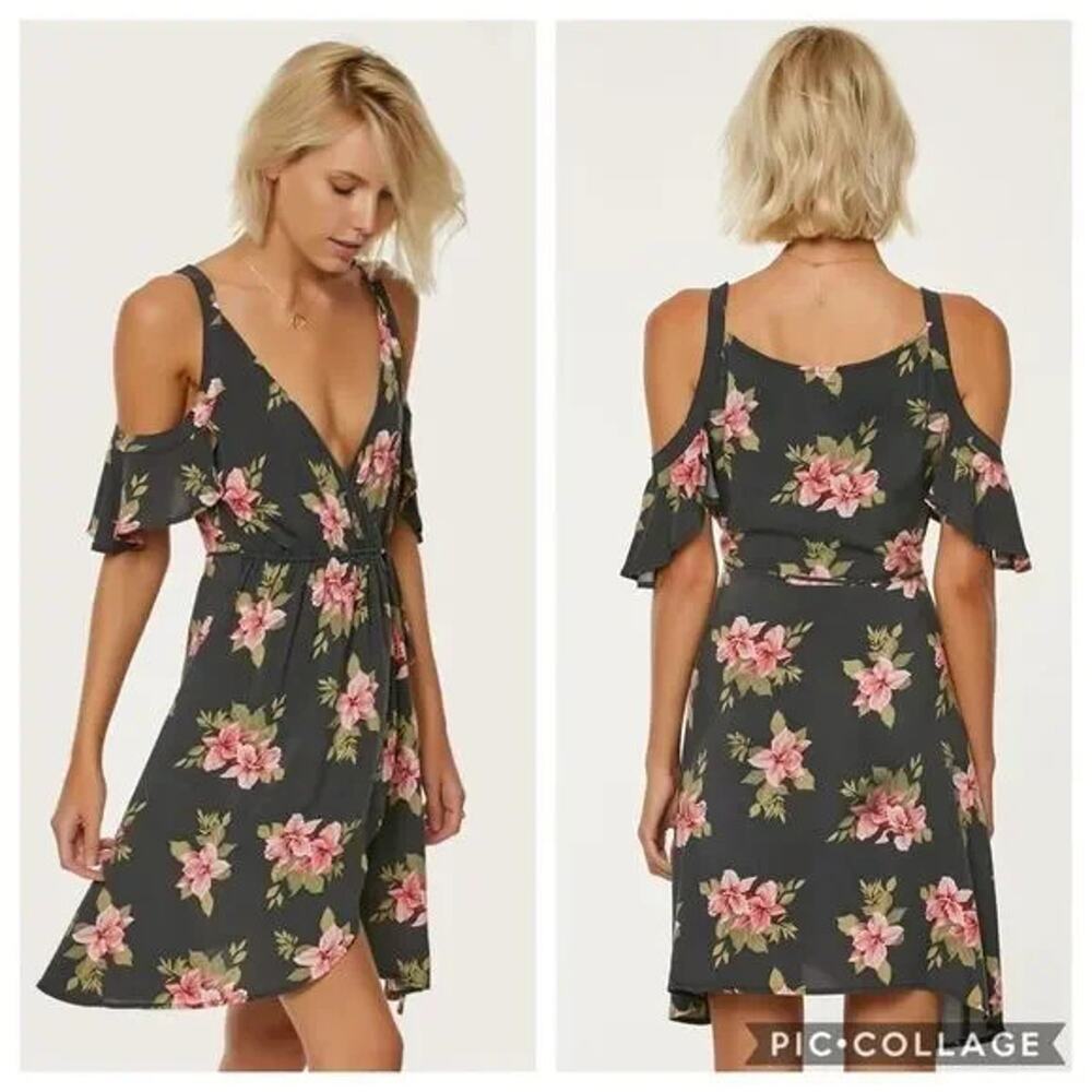 O'Neill Wrap Dress Medium Gray Floral Cecelia Cold Shoulder